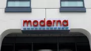 Moderna Surpasses Quarterly Revenue Forecasts on Sustained COVID Vaccine Demand