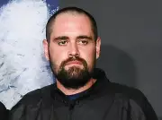 Nick Reiner, Son of Slain Filmmaker Rob Reiner, Faces Court Arraignment