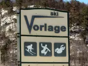 Ottawa Teen Seriously Injured in Wakefield Ski Lift Accident at Vorlage