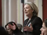 Quebec Tables Bill 19 to Reverse Controversial Doctor Salary Law, Aims for 500K More Patients