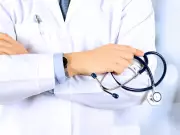 Quebec's Centralized Healthcare Model Faces Access Crisis Despite Resources