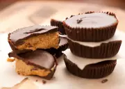 Reese's Inventor's Grandson Accuses Hershey of Compromising Quality with Cheaper Ingredients