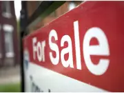 Toronto Housing Market Slows: Average Price Drops Below $1M in January 2026