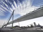 Trump's Bridge Threat Followed Meeting with Rival Owner, Sources Say