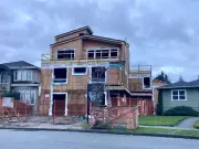 Vancouver Residents Call for Better Multi-Unit Building Design and Light Pollution Control