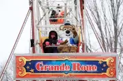 Winterlude's New Ferris Wheel Falls Short: Biting Cold and Underwhelming Experience