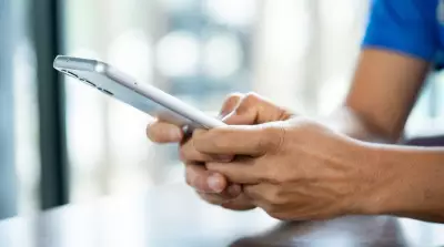 A Neighbor's Emergency: Performing CPR and Finding Connection in Crisis