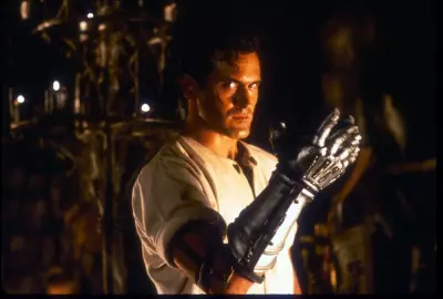 Bruce Campbell Reveals Cancer Diagnosis, Cancels Fan Events for Treatment