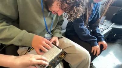 Canada's First Hardware Hackathon Draws High School Students in Ottawa