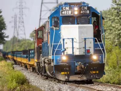 CN Train Derailment in St. Catharines Blocks Welland Canal, Disrupts Transit