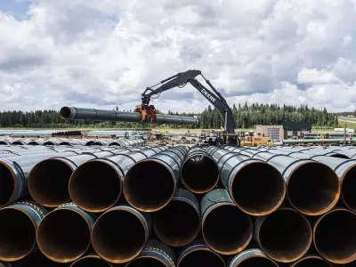 Experts Warn Against Chinese Investment in Canada's Energy Sector