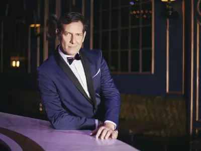 Former Nylons Singer Micah Barnes Brings One-Man Show to Calgary