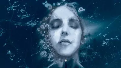 Land Artist Transforms Abraham Lake's Frozen Bubbles into Epic Canvas