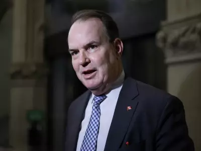 Liberals Continue Courting Opposition MPs After Securing Fourth Floor Crosser