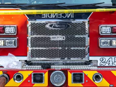 Longueuil Police Investigate Suspicious Fire at St-Lambert Commercial Building