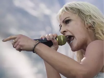 Metric, Broken Social Scene and Stars Announce Joint Tour with Edmonton Stop