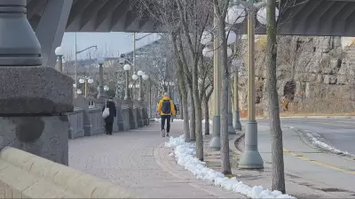 Ottawa Braces for Weekend Flurries Before Warmer Temperatures Arrive