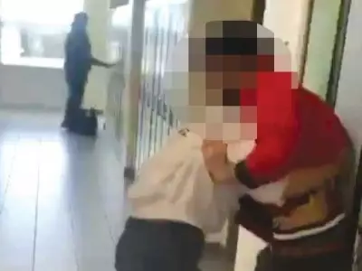 Peel Police Investigate After Handgun Pointed at Student in Mississauga School