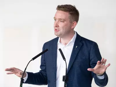 Saskatchewan Health Minister Considers Expanding Private Surgery Contracts to Reduce Wait Times