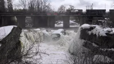 Sunset in Ottawa at 7 PM Tonight Amidst National News Roundup