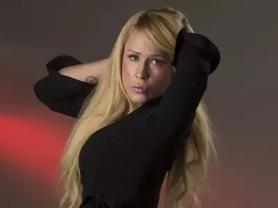 SUNshine Girl Christina: A Glimpse into Her Life and Interests