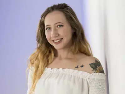 SUNshine Girl Monique: Farm Gal with Love for Hockey and Outdoor Adventures