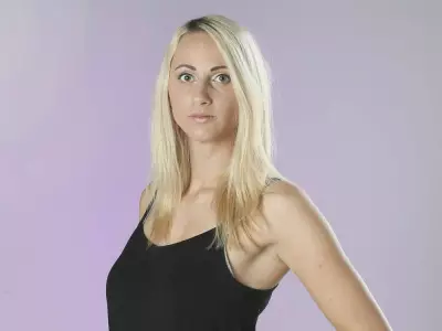 Toronto's SUNshine Girl Jasmine: Metal Artist with Entrepreneurial Dreams