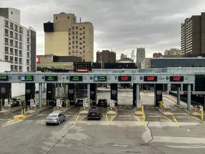 Windsor Tunnel Traffic Defies National Trend as Fewer Canadians Travel to U.S.