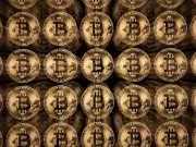 Bitcoin Surges as Trump Grants Iran Negotiation Window, Boosting Risk Assets