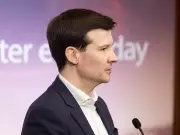 Calgary Mayor Farkas Pushes for Enhanced Executive Pay Transparency