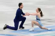 Canadian Pairs Claim Gold and Silver at World Junior Figure Skating Championships