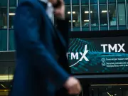 Canadian Tech Stocks Face Worst Quarter Since 2022 Amid AI Fears and War