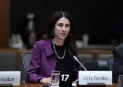 CRTC Mandates End to Cancellation Fees for Cellphone and Internet Plans