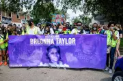 Federal Prosecutors Seek Dismissal of Charges Against Officers in Breonna Taylor Warrant Case