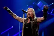 Mötley Crüe and Kx5 to Headline FIFA Fan Festival in Vancouver