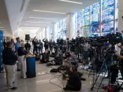 New York Hospital Mobilizes After Deadly Air Canada Crash at LaGuardia