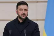 Night Strikes Kill 5 in Ukraine as Zelenskyy Seeks Drone Defense in UAE