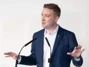 Saskatchewan Health Minister Considers Expanding Private Surgery Contracts to Reduce Wait Times