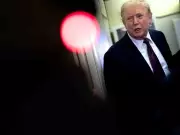 Trump Threatens to Delay Xi Summit Over China's Role in Strait of Hormuz