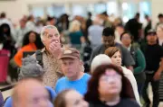 U.S. Airport Wait Times Hit Record Highs Amid 40-Day Government Shutdown