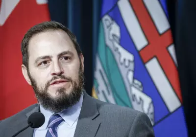 Alberta government announces changes to boost teacher recruitment