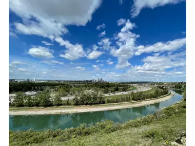 Calgary Walks: Discover Exotic Flavors in East Calgary
