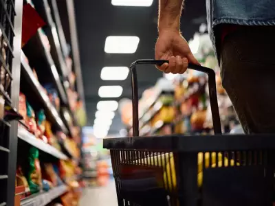 Canada's Food Economy at Risk as Middle Class Erosion Fuels Market Division