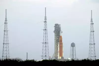 Canadians Unite at Museums and Libraries for Historic Artemis II Moon Launch Viewing