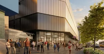 City Hall Considers Self-Storage at Yonge and Bloor in Toronto