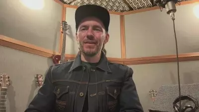 Clayton Bellamy Celebrates Songwriting Power at Heartstrings and Honky Tonks Event