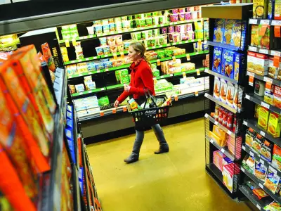 Front-of-Pack Food Labels: The Magnifying Glass Effect on Consumer Behavior