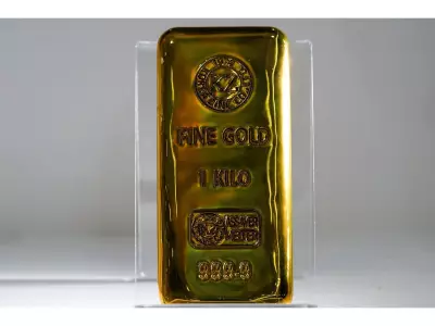 Gold Prices Fluctuate Amid U.S.-Iran Talks and Central Bank Purchases