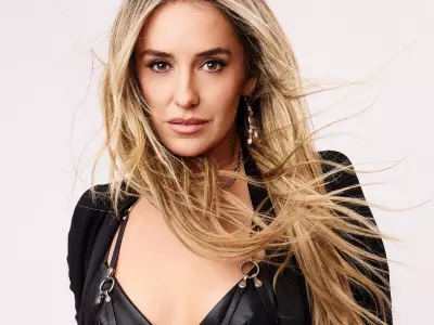 Lainey Wilson Opens Up in New Netflix Documentary 'Keepin' Country Cool'