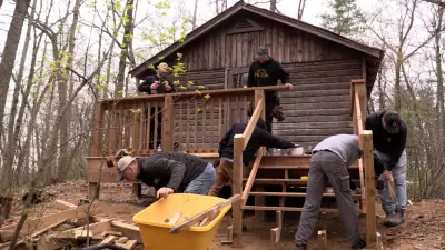 LHBA Volunteers Build New Decks at Camp Kee Mo Kee Cabin Retreat